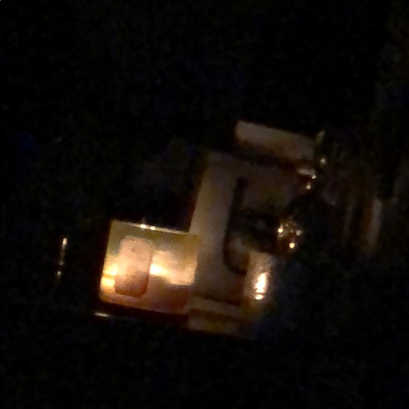 Meet your Posher, Mariam - Picture 1 of 1